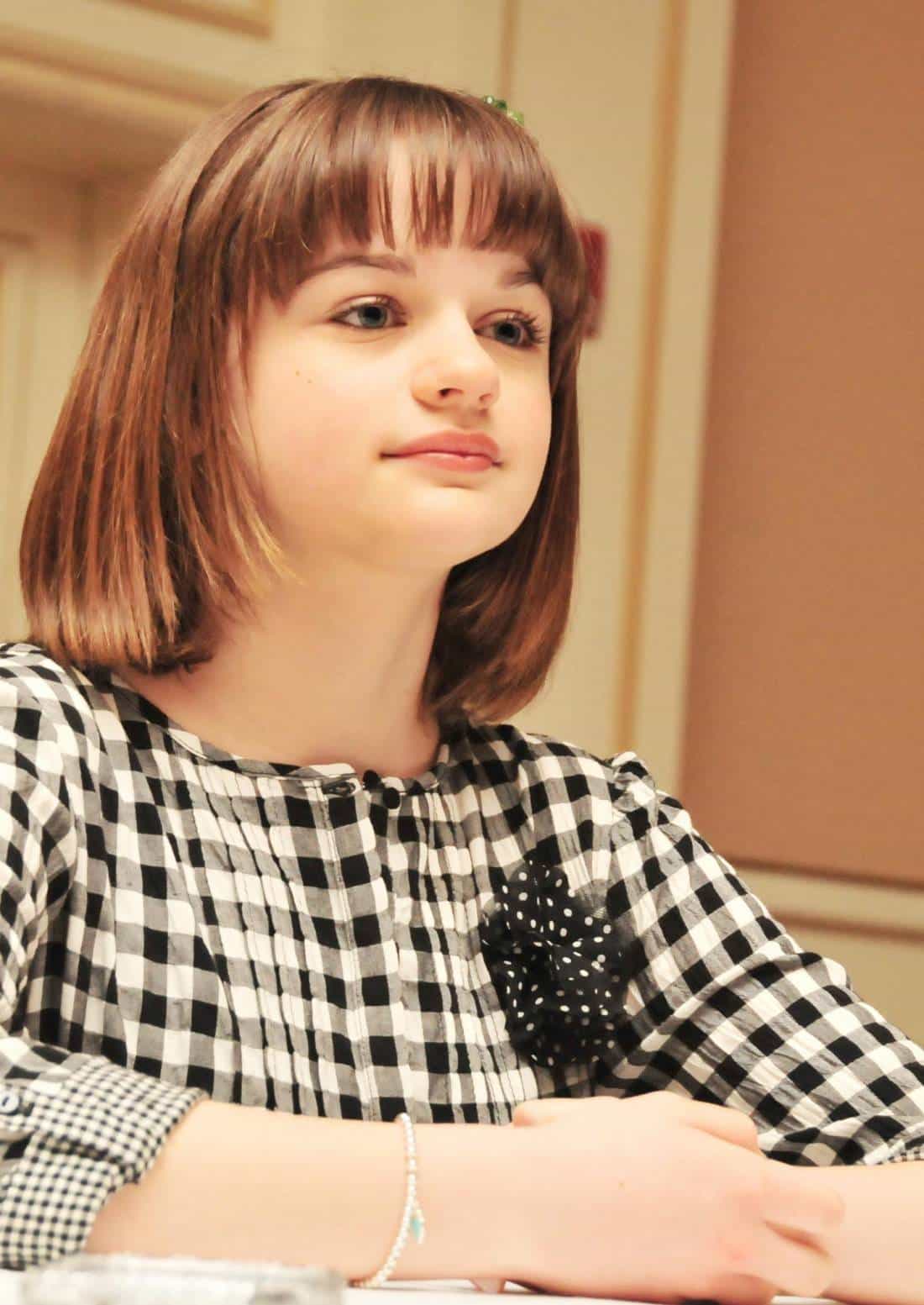 One To Watch – Joey King Talks About China Girl, Pranking James Franco, And The Swear Pig #disneyozevent