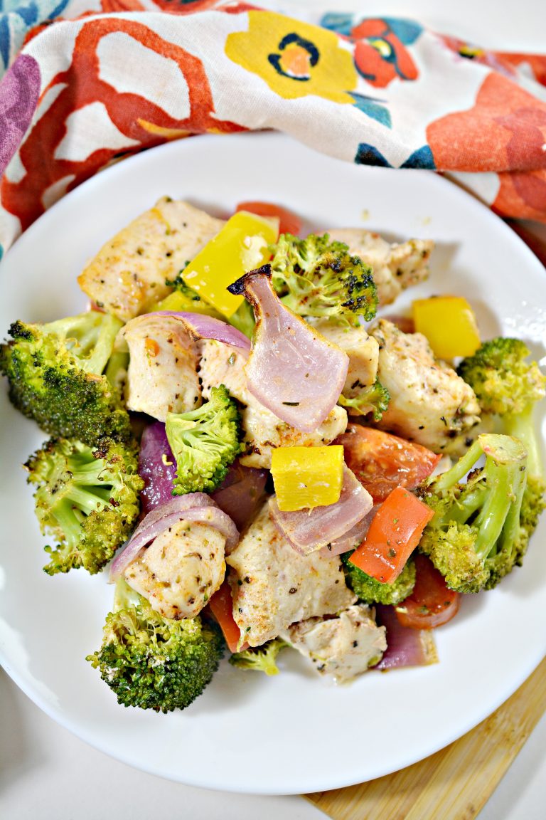 15 minute Healthy Roasted Chicken and Veggies - Life She Has