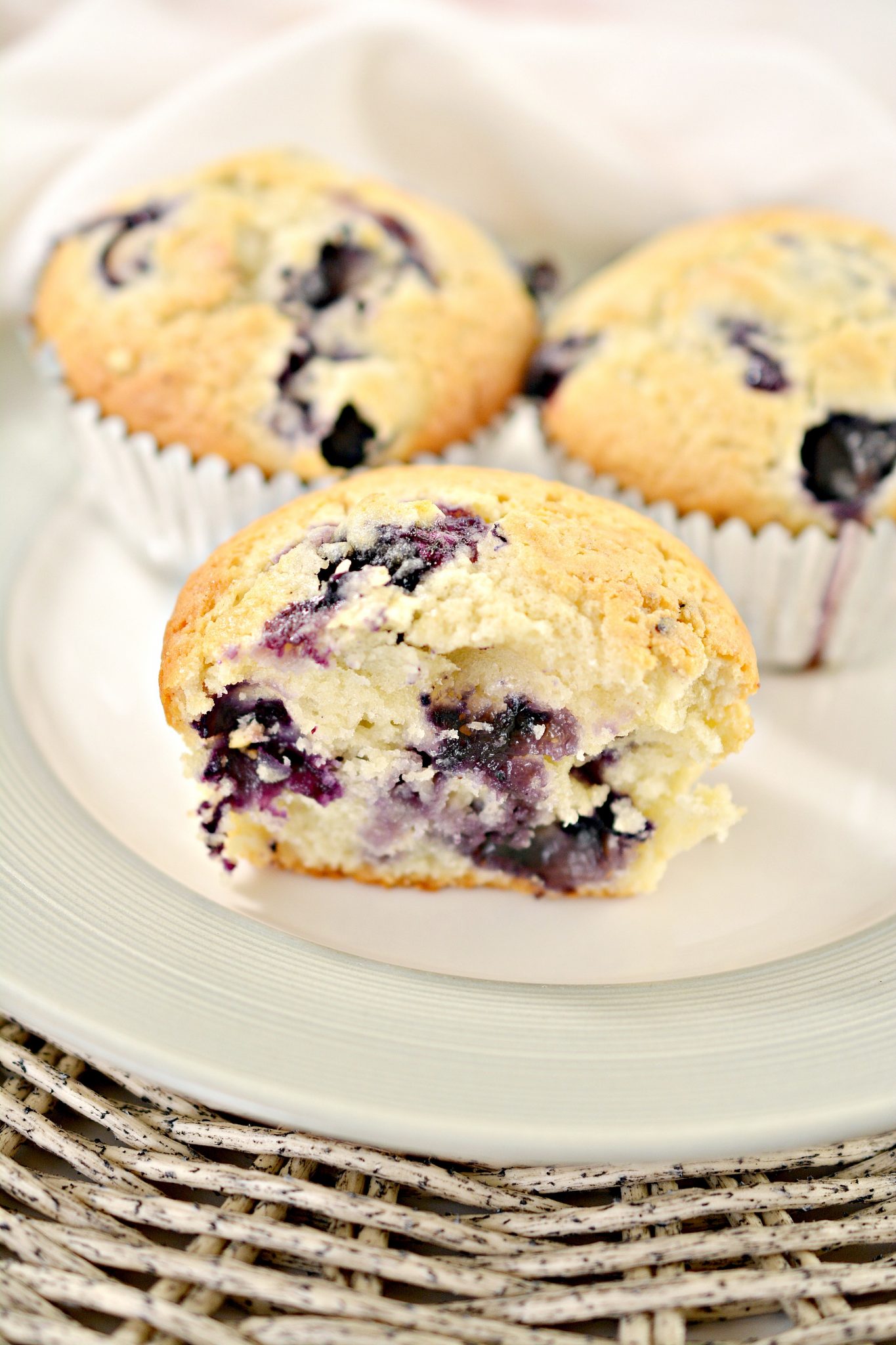 Skinny Blueberry Muffins - Life She Has