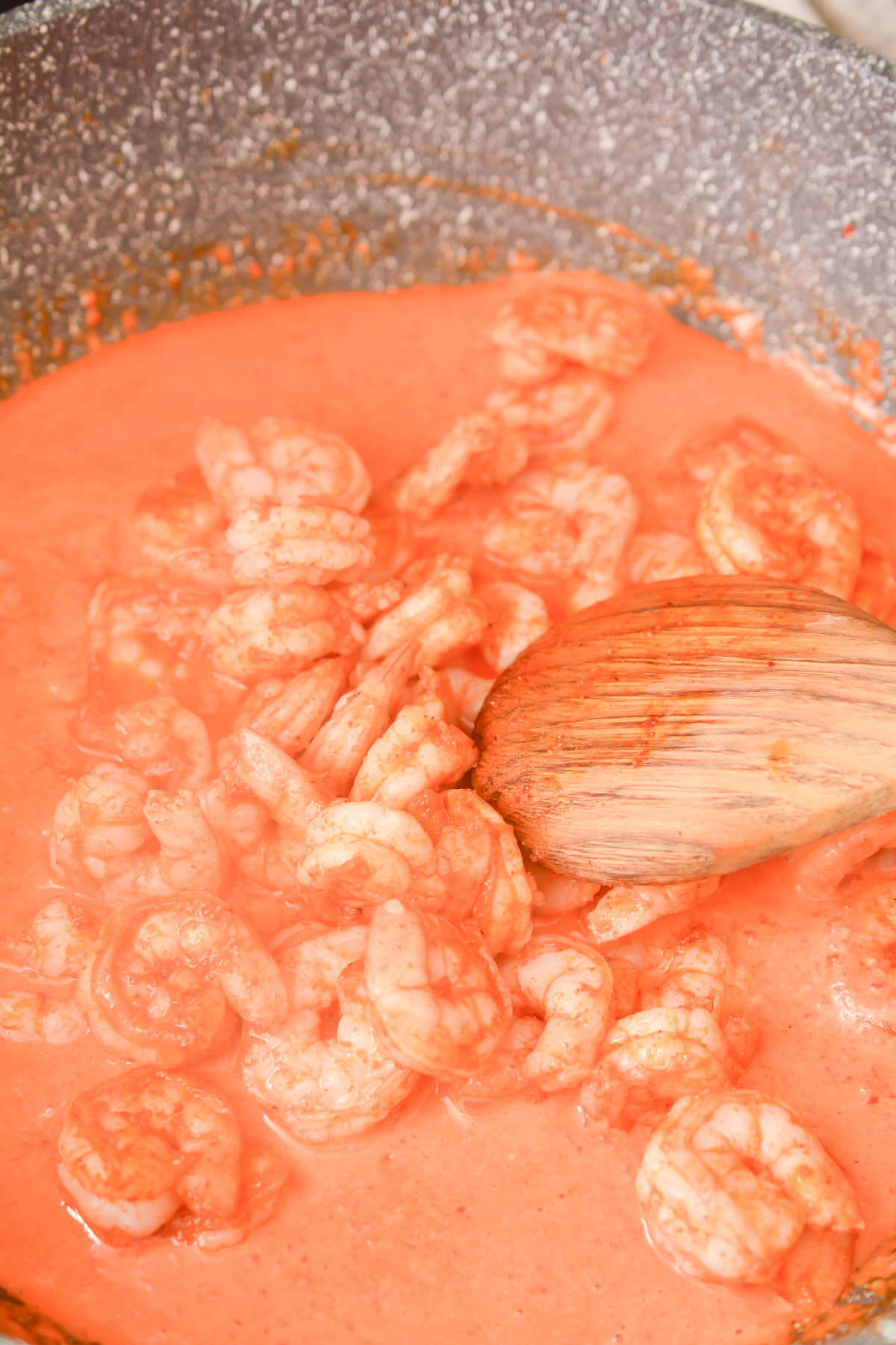 2 Shrimp Fettuccine with Roasted Red Pepper Sauce