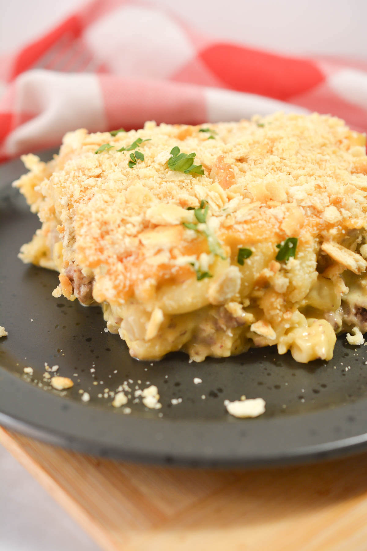 Cheesy Macaroni And Hamburger Casserole - Life She Has