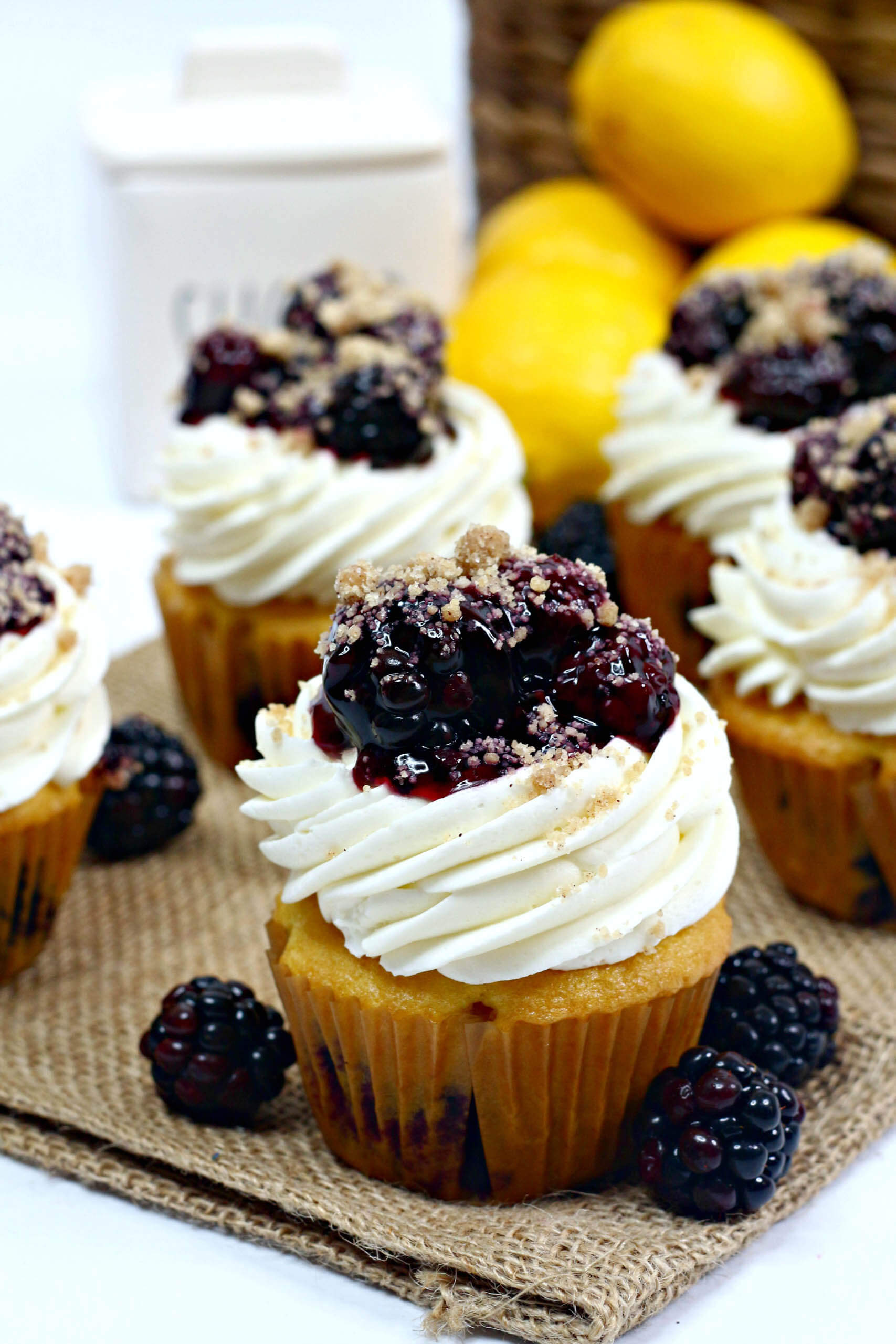 blackberry lemon cupcakes 1